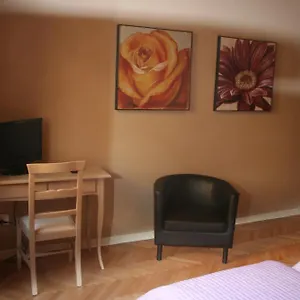  Bed & Breakfast Quo Vadis Arena